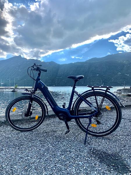 locationveloaixlesbainsrivieradesalpestakamaka