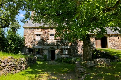 ferme de Pierre Allègre-extérieur-margeride-cantal-auvergne