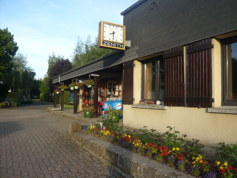 Camping des Dômes Nébouzat accueil