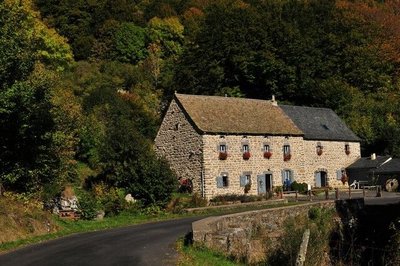 Anzat-Le-Luguet Le Moulin Apcher