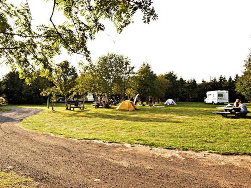 camping-bouchet-st-nicolas