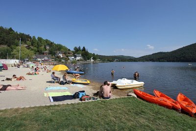 Plage du Lac Chambon