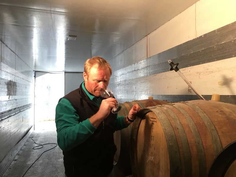 dégustation au coeur des tonneaux Domaine Lionel Brenier - Epinouze