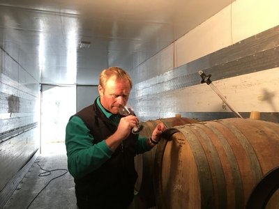 dégustation au coeur des tonneaux Domaine Lionel Brenier - Epinouze