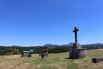 Butte de Saint-Pierre le Chastel