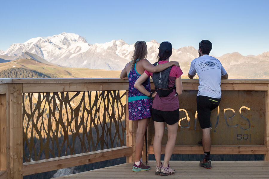 Balcon sur le Mont-Blanc aux Saisies
