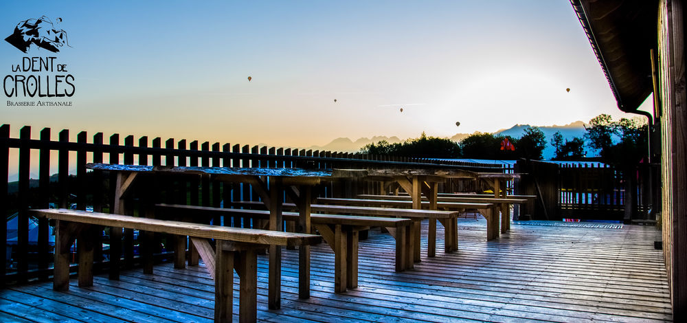 Terrasse et mongolfières