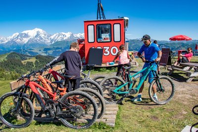 Recharge ebike au Foodtruck 1930