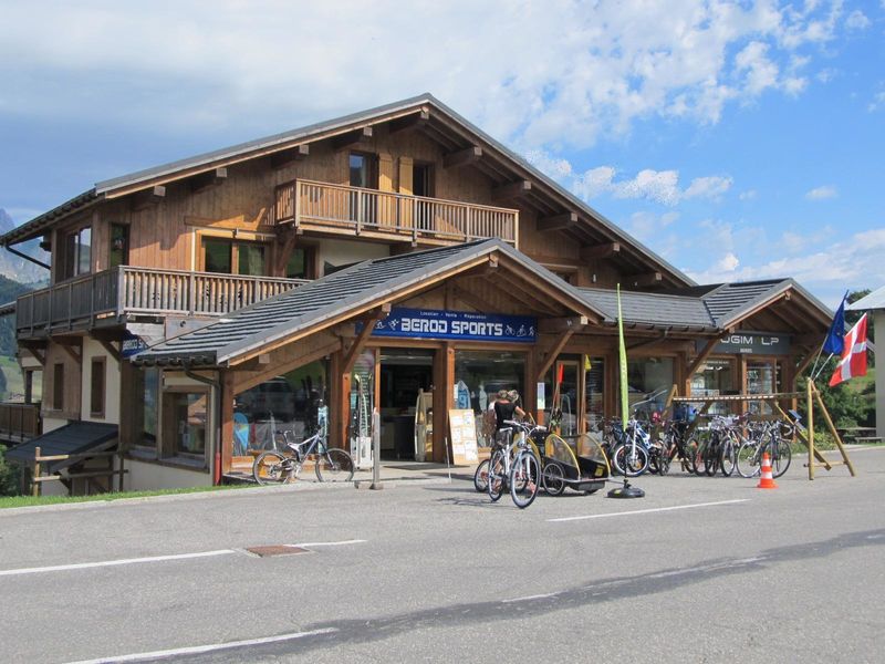 Magasin Berod Sports à Crest-Voland