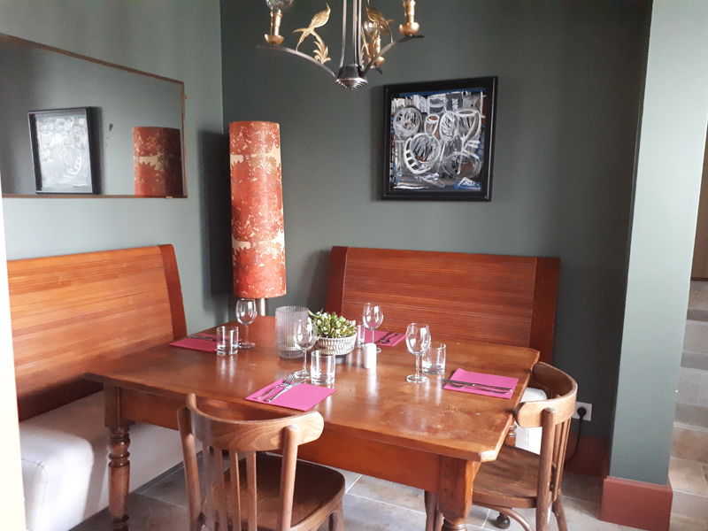 jolie salle feutrée au Comptoir