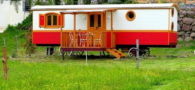 Roulotte "Le Gîte-ânes" : vue d'ensemble