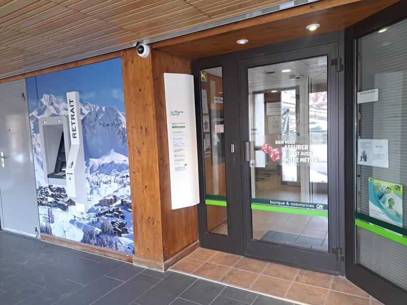 Distributeur de billets Crédit Agricole