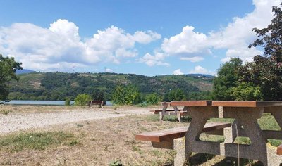 Aire de pique-nique_Saint-Alban-du-Rhône