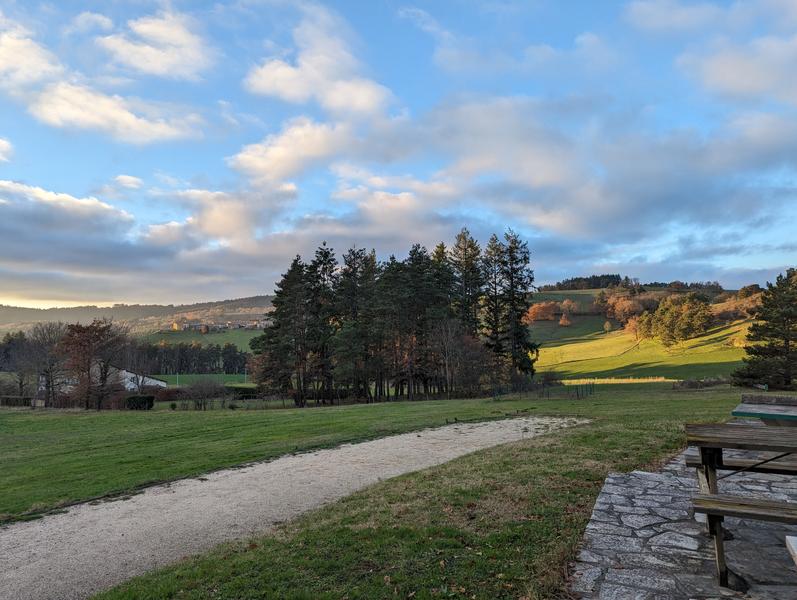 Terrain de pétanque aire de Fressange