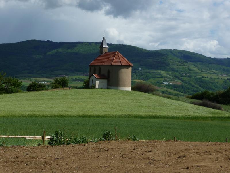 Vue de la Chapelle de Ripan depuis camping