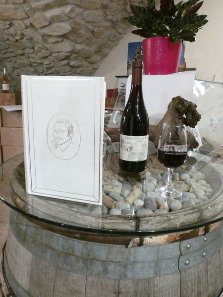 Caveau Domaine du Pradel