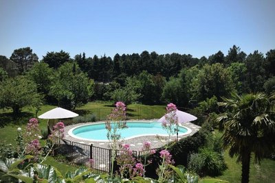 Piscine à partager