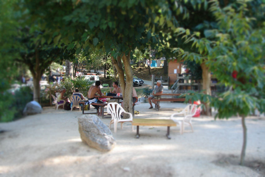 camping les blaches Casteljau