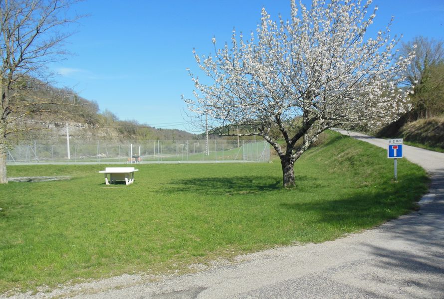 Aire de pique-nique à Ladou (Saint Andéol de Berg)