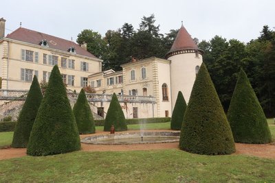 CHÂTEAU