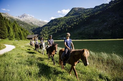 Tueda à cheval 1