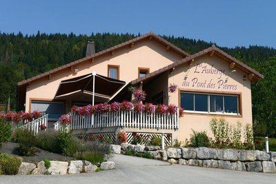 L'Auberge du Pont des Pierres_Montanges