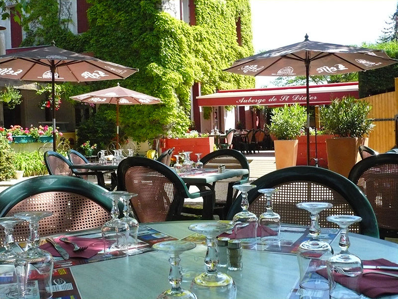 Terrasse Auberge Saint Didier