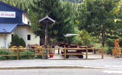 restaurant avec terrasse