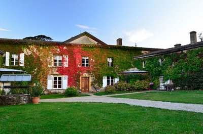 Cour du Château de Buffavent