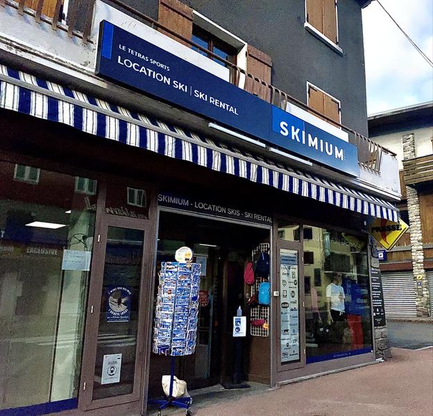 Les vitrines extérieures