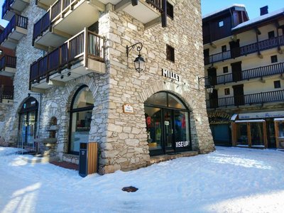 Devanture de la boutique_Millet Expert Shop