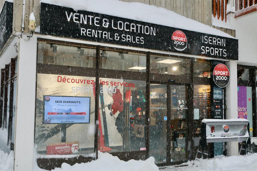 Le magasin sous la neige_Val d'Isère