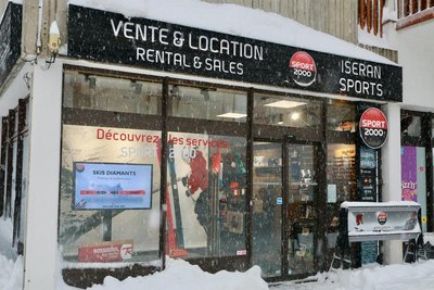 Le magasin sous la neige_Val d'Isère