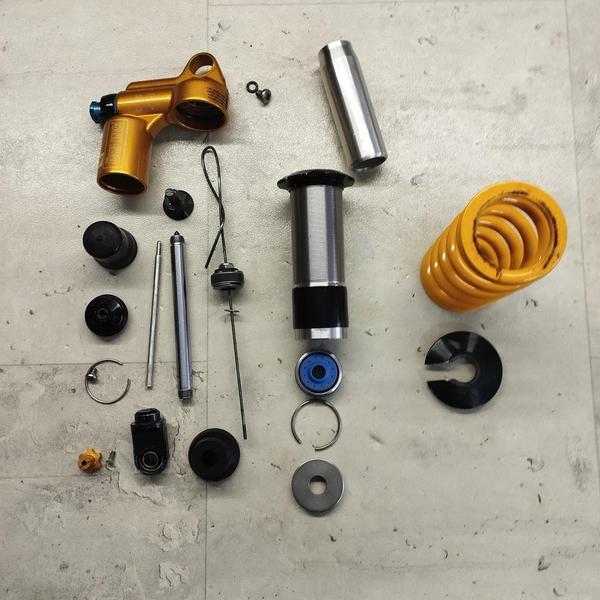 Entretien amortisseur Ohlins