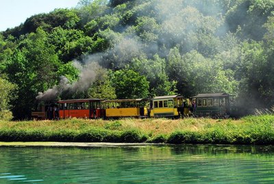 Train à vapeur du Haut Rhône - Base de loisirs de la Vallée Bleue - Montalieu-Vercieu - Balcons du Dauphiné - Nord-Isère [...]