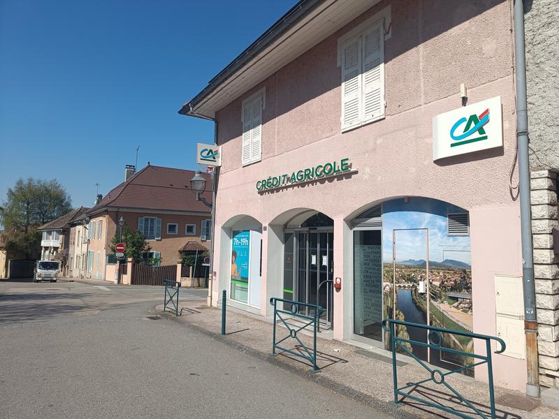 Distributeur de billets Crédit Agricole St Genix-sur-Guiers St-Genix-les-Villages