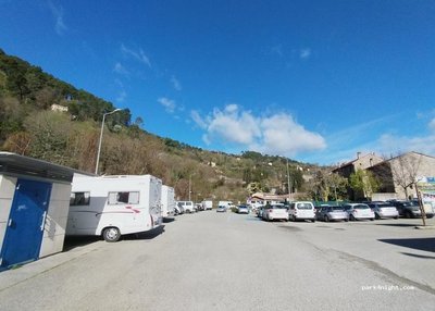 Abris vélos parking des Vergnades_Largentière