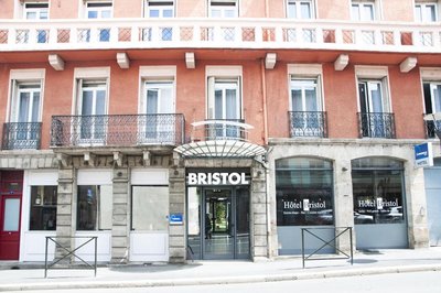 FACADE DE L'HOTEL HISTORIQUE