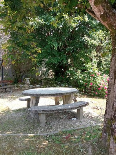 Aire de pique-nique_La Bridoire