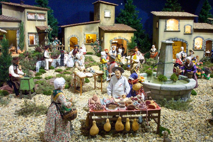 Au coeur du Vercors, découvrez une des plus belles et plus grandes expositions régionales de santons