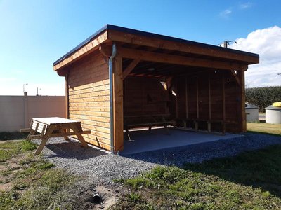 Aire de bivouac_Saint-Martin-des-Lais