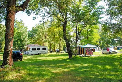 Camping L'Île Blanc_Rochemaure