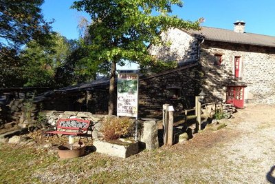 Aux Creux des Pierres