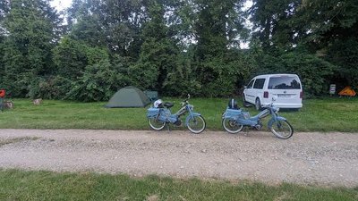 Aire naturelle de camping les Rosiers_Chabeuil