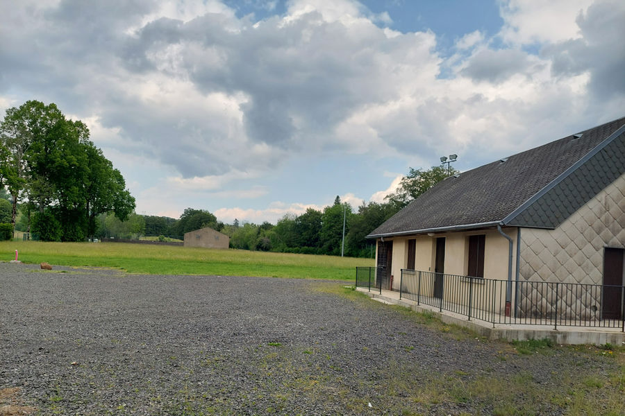 Aire naturelle du camping des Cascades