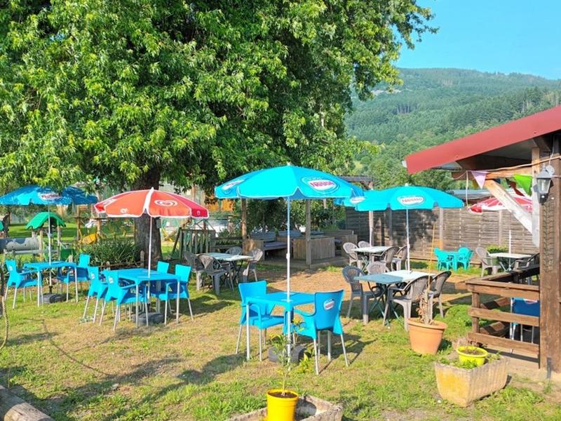Terrasse restaurant camping Grun de Chignore