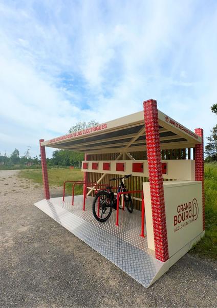 BD - Photo abri de recharge pou vélos électriques