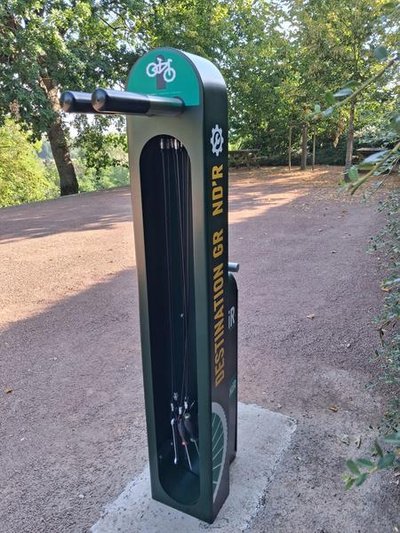 Aire de services pour vélo_Le Crozet