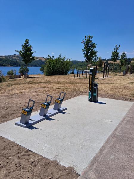 Aire de services pour vélo_Villerest