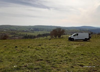 Camping à la Ferme - Ferme des Gardes_Chalinargues